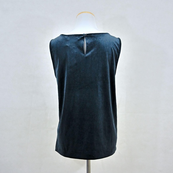 *Sold on @Foxtail90* VINEYARD VINES Velvet Blouse - Picture 5 of 8